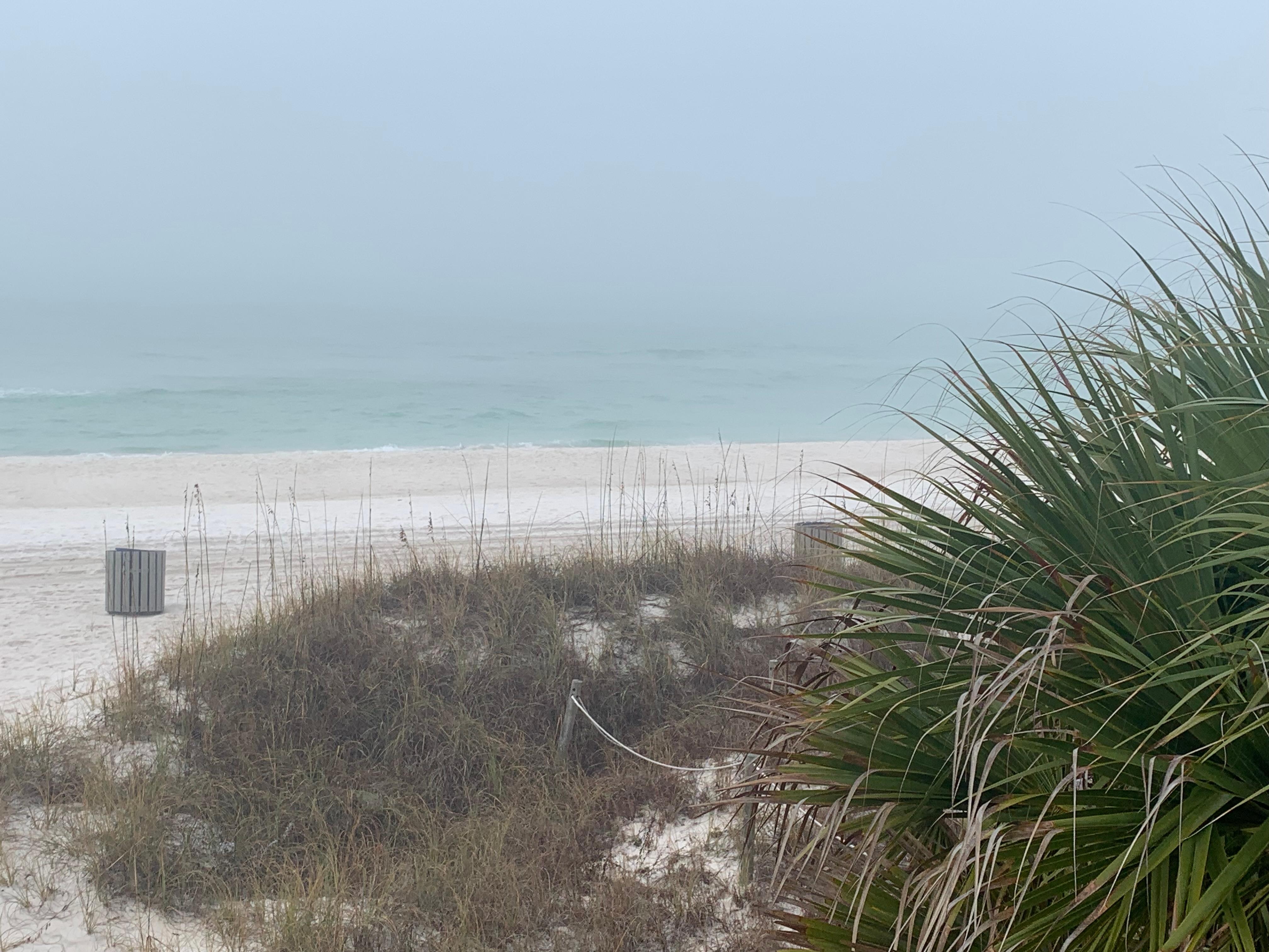 Commons area on floor 2 overlooking beach