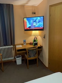 Amazon Firestick-Friendly Television
