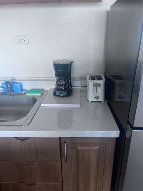 small coffee pot that stopped working 