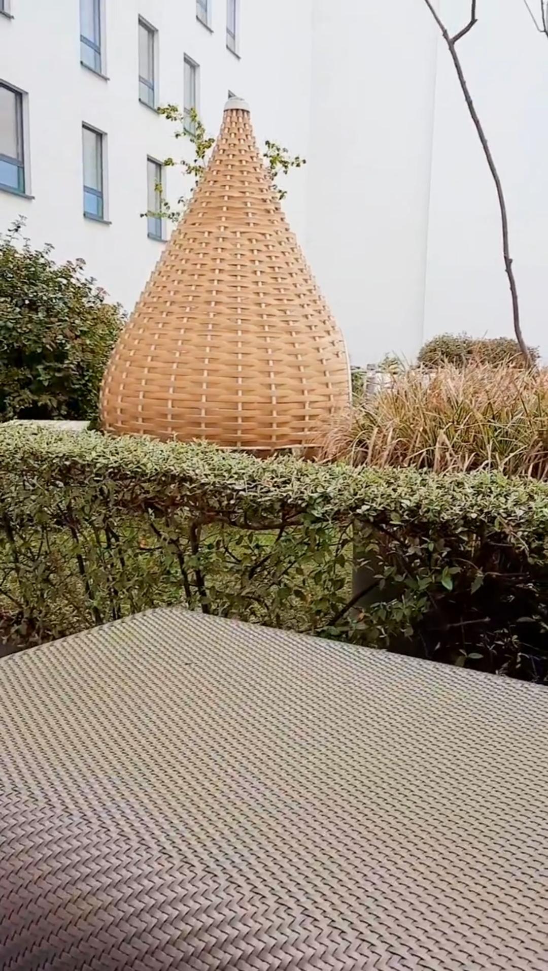 Exterior place to chill 
