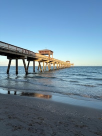 The pier just two blocks from the hotel.