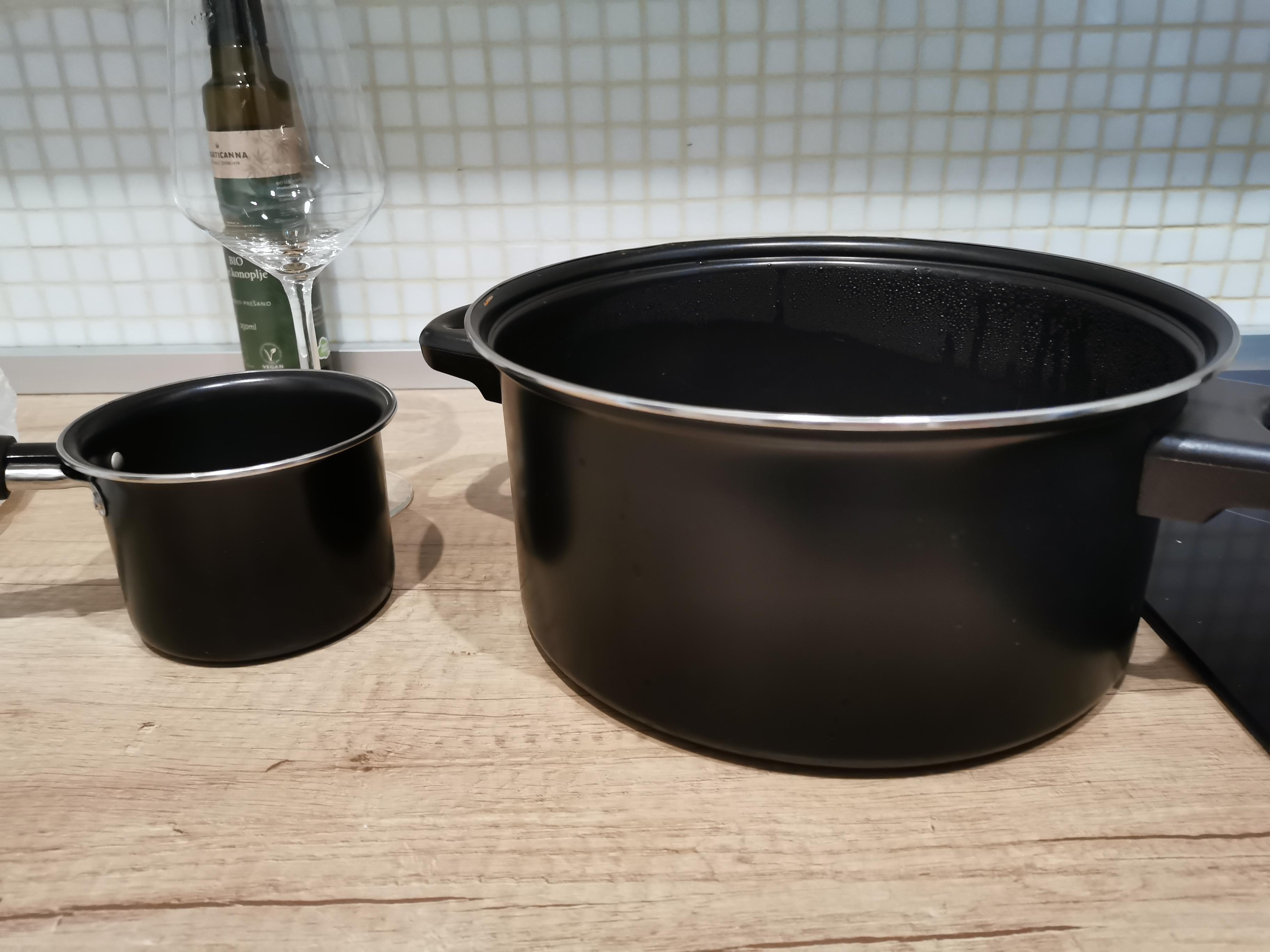 Micro et maxi casseroles, rien d'autre pour faire chauffer de l'eau