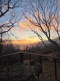 More views from the back deck. I couldn't get enough!