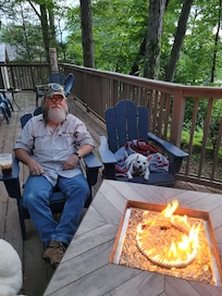 Sgt First Class Army Special Forces (retired) John Anderson and Lilly. Chilling.