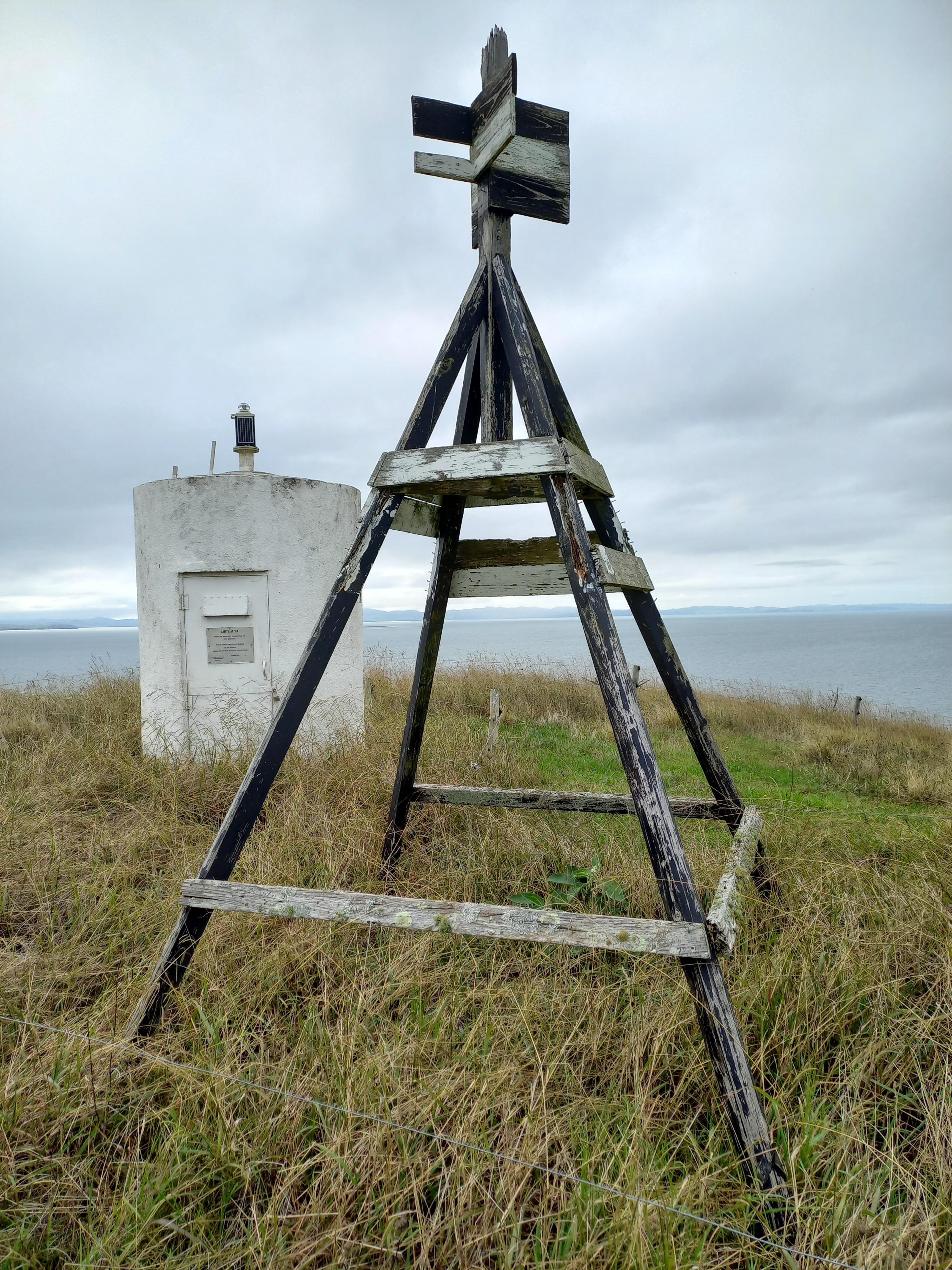 The light beam and trig, easily assessed from the cottage.