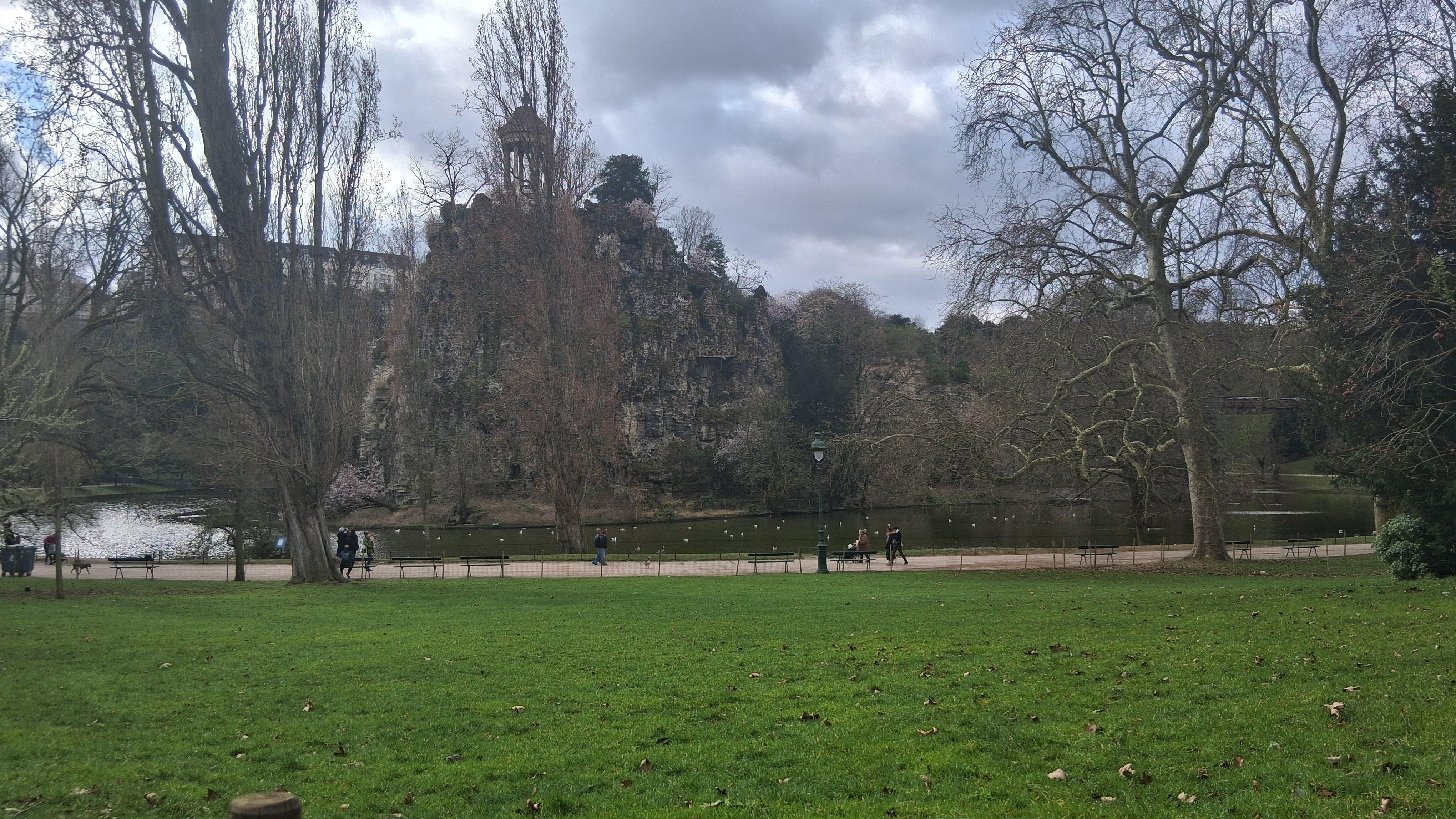 Parc des buttes chaumont. Less than 10 mins walk from the hotel.
