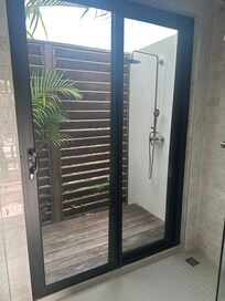 One of the 3 indoor/outdoor showers