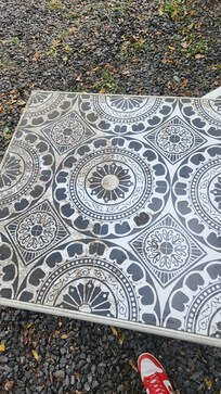 Can you see table, we cleaned it one side and other side is all dusty