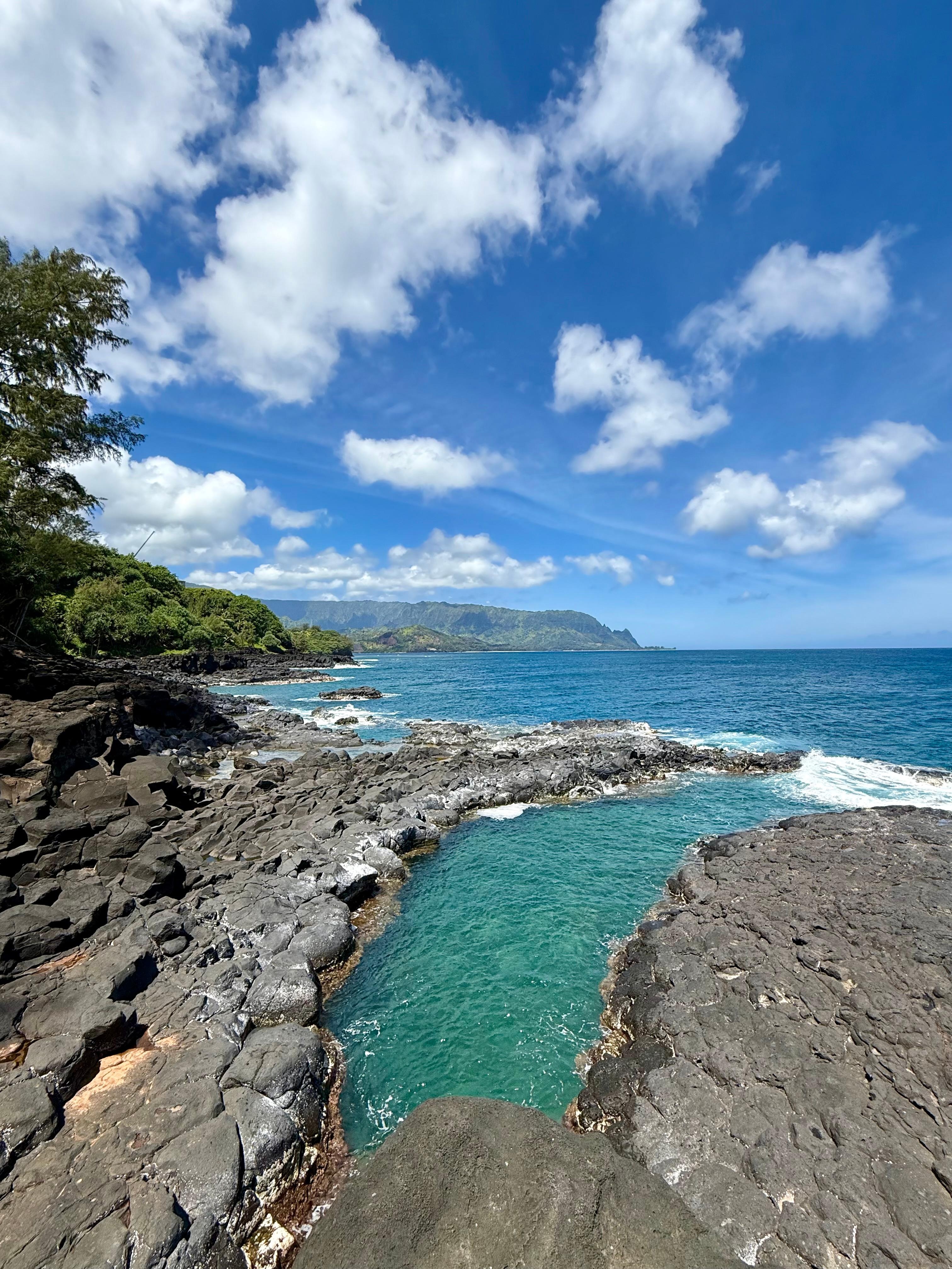 Queen’s Bath (walkable) 