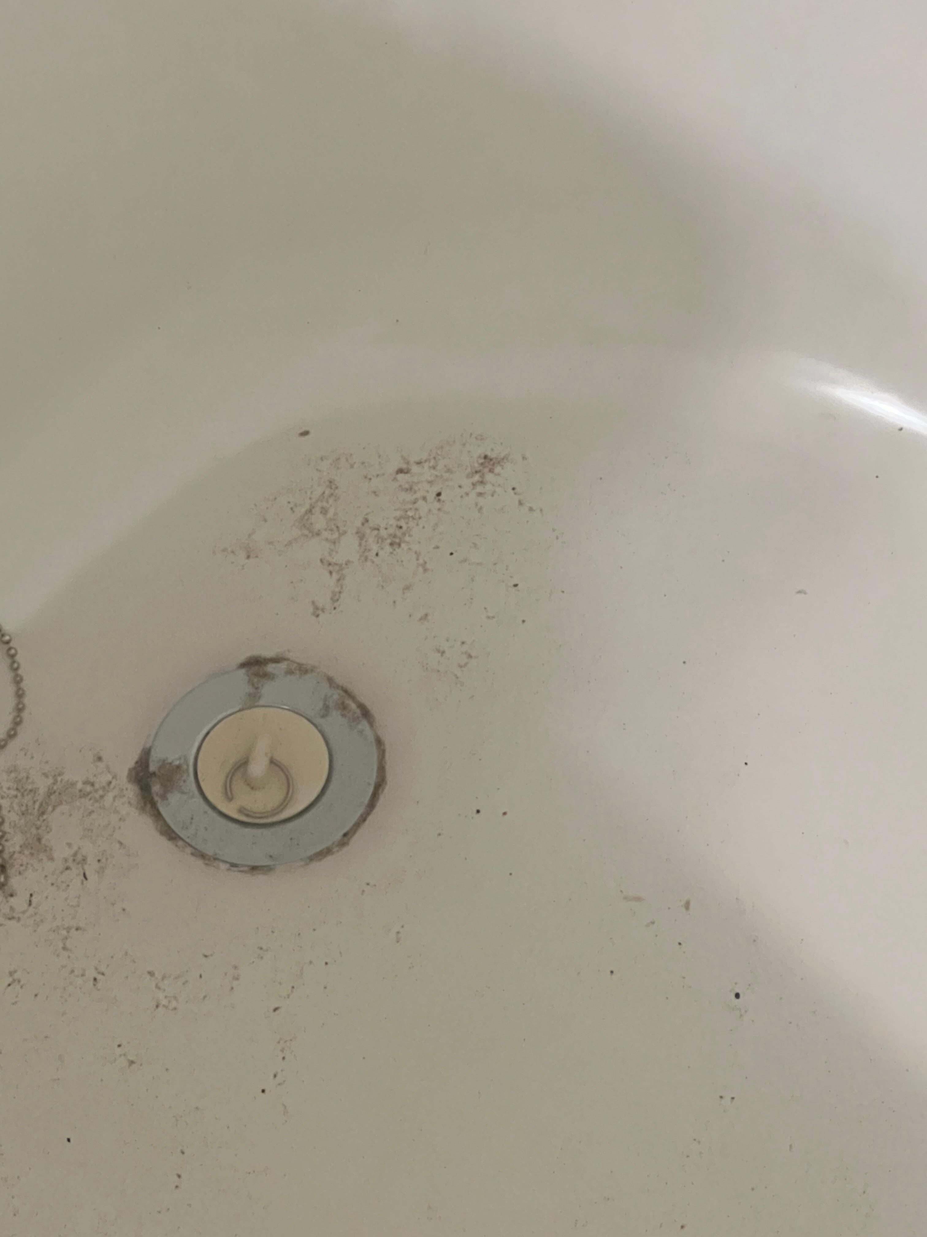 Dirty tub