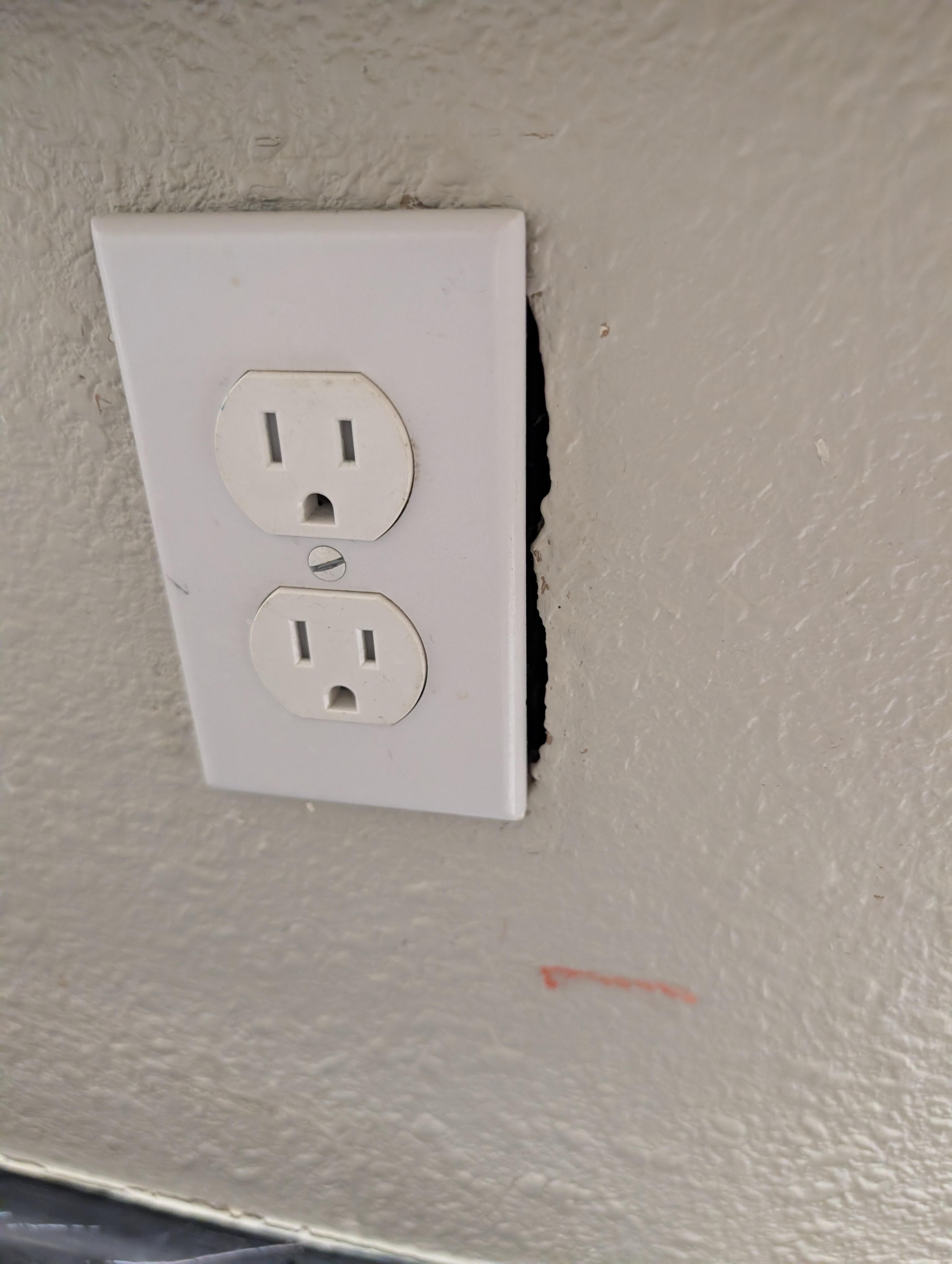 Terrible craftmanship in the entire home. 