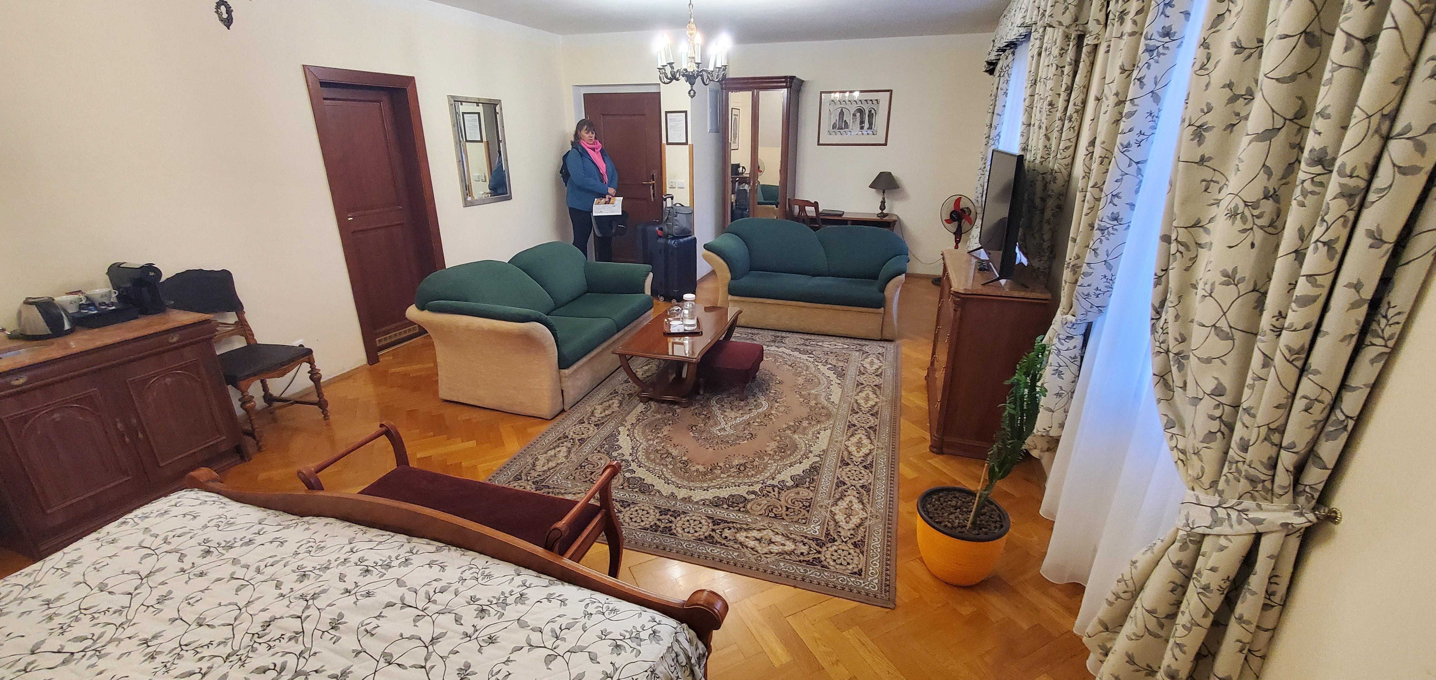 The other side of our fabulous room