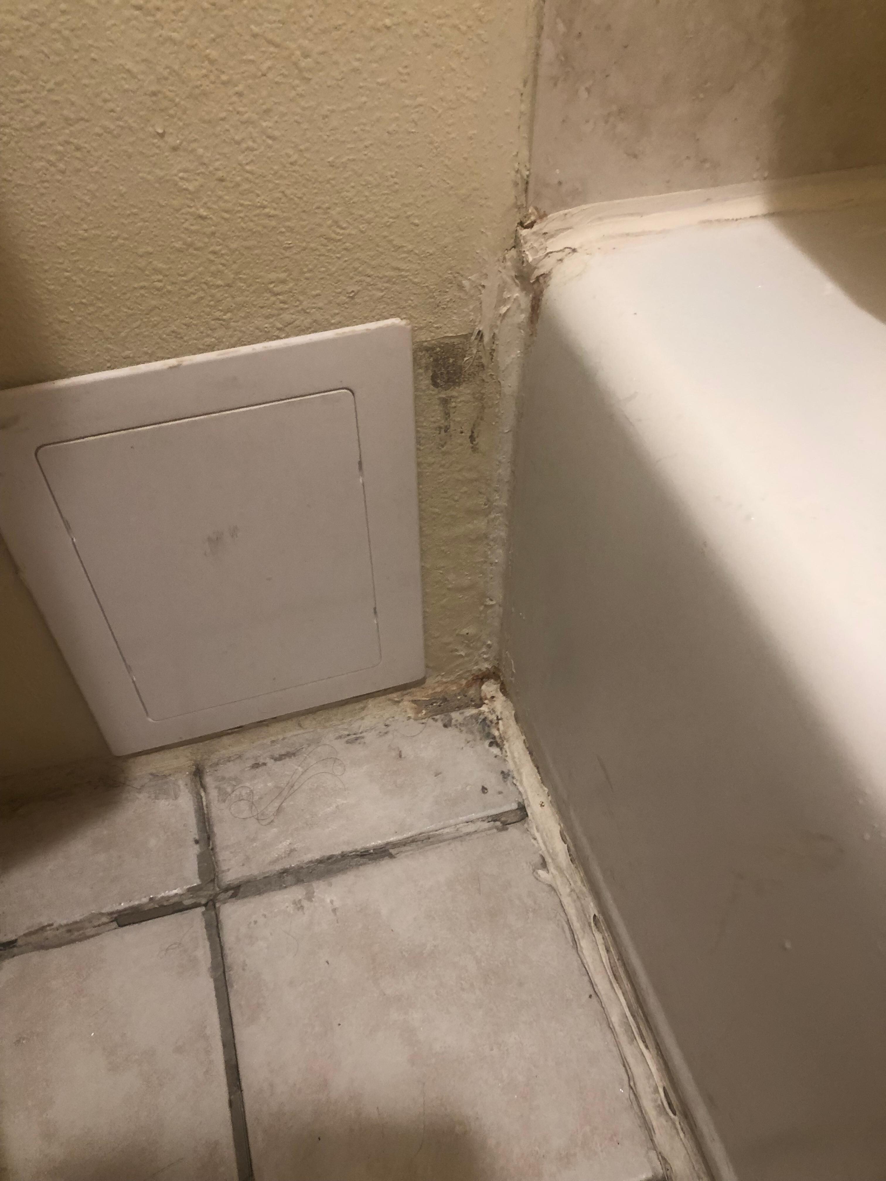 Dirt on the wall on the floor