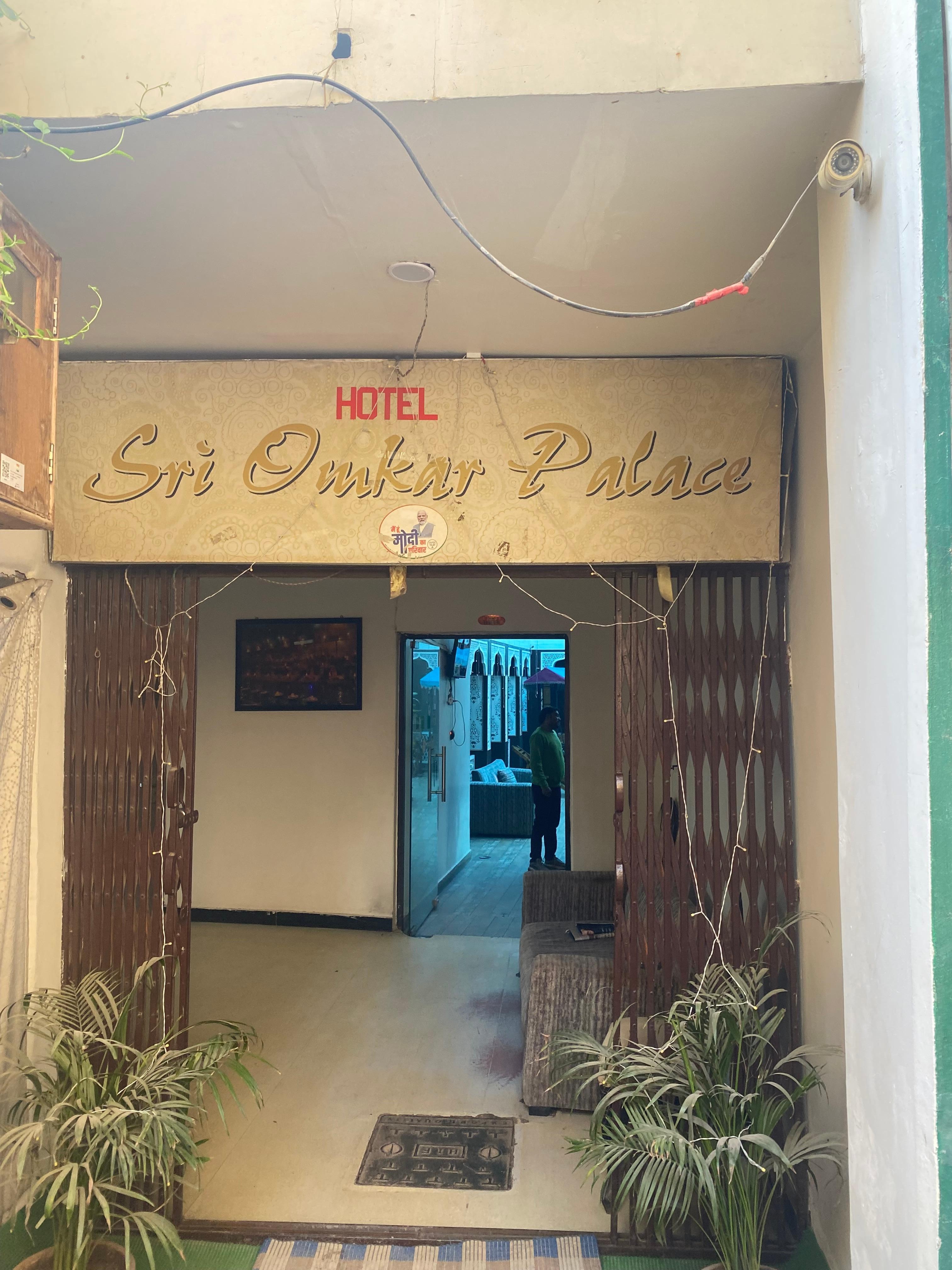 ホテルの入り口です。