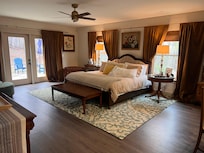 Comfortable and cozy master