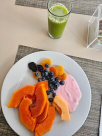 Great fruits all you can eat.