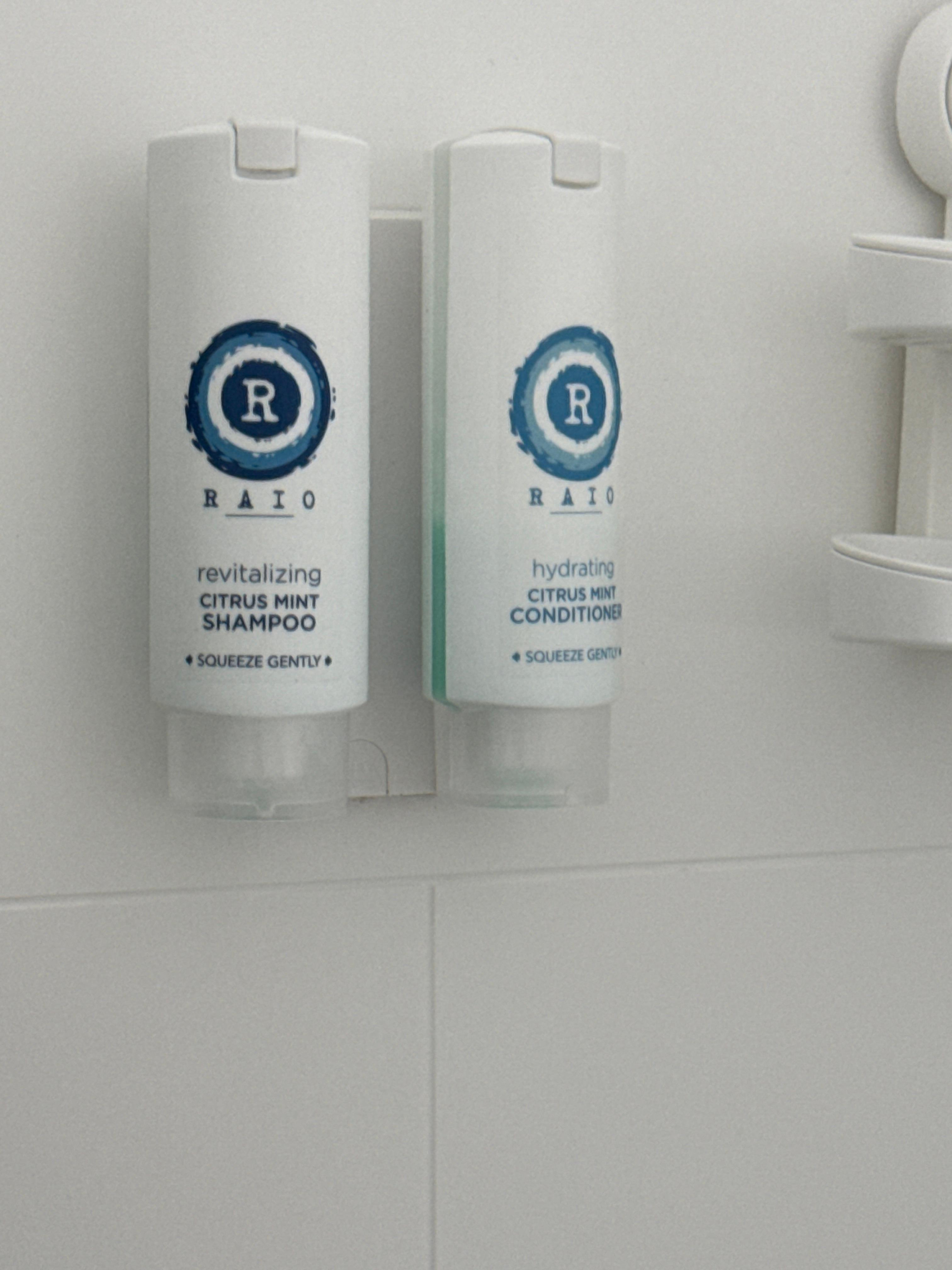 Paragon and sulfate filled shampoo and conditioner 