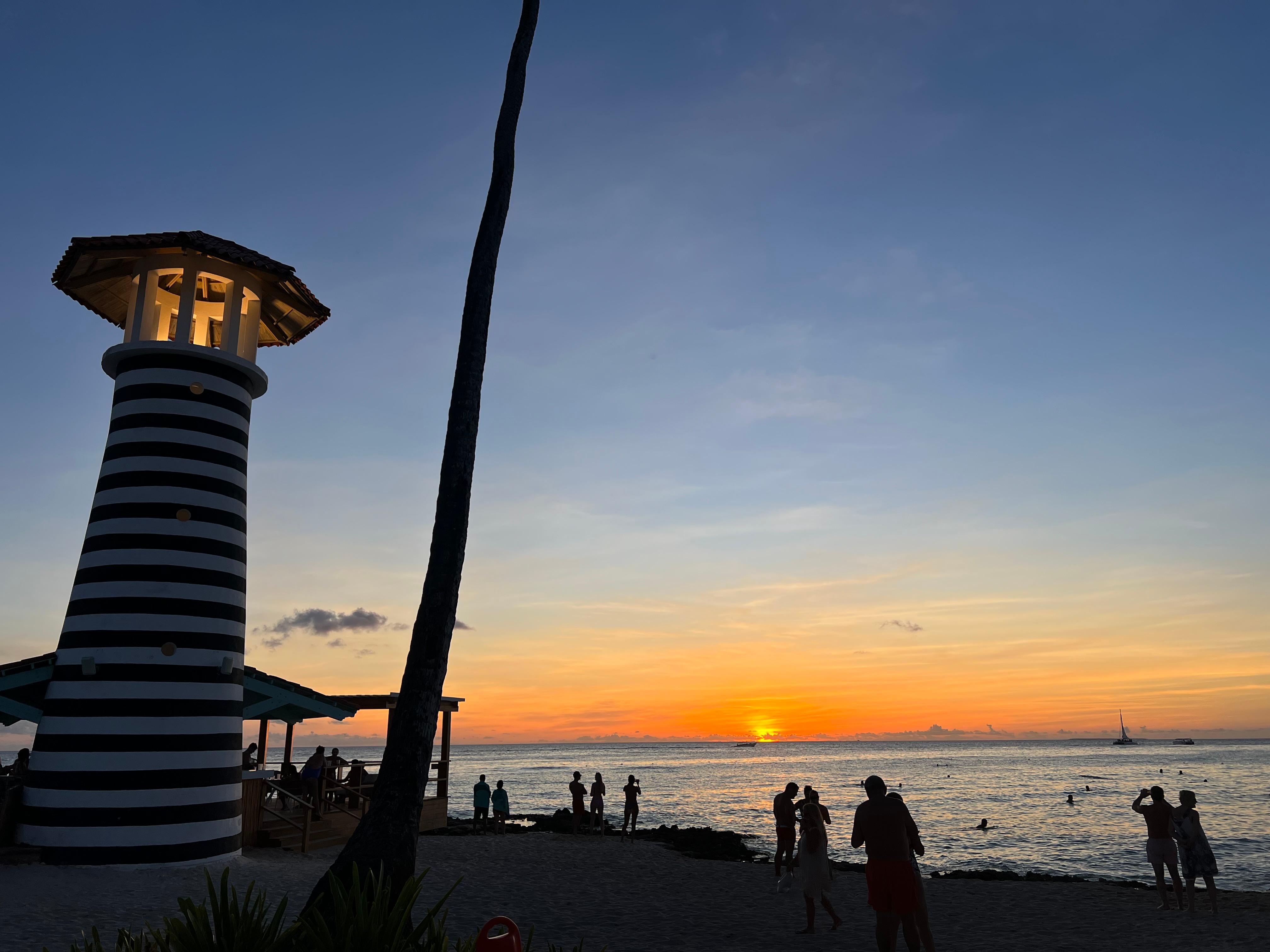 Sunset by the beach 