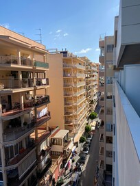 Udsigt fra rum mod by