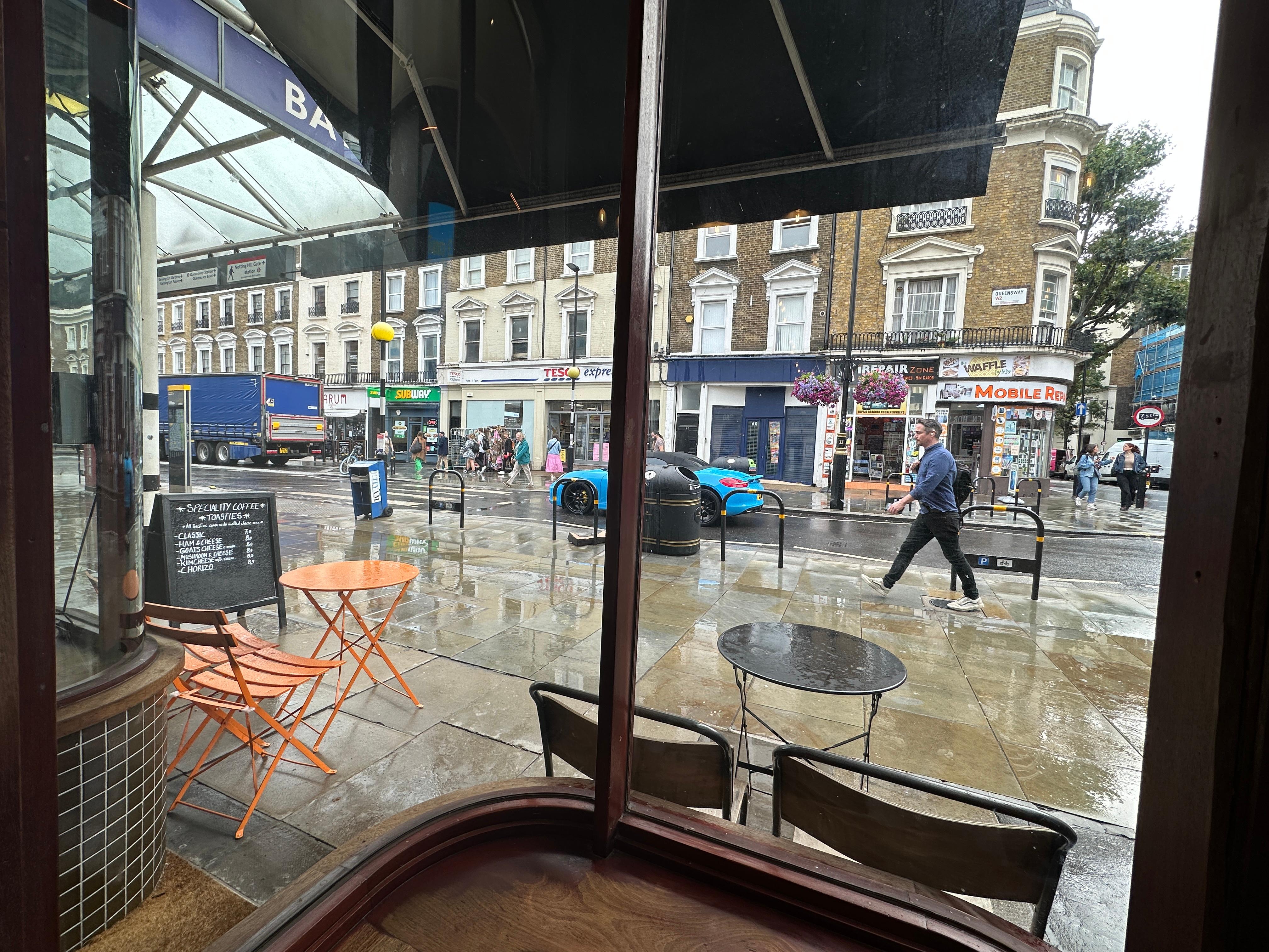 Close to good coffee - Urban Social next to Bayswater Tube Station
