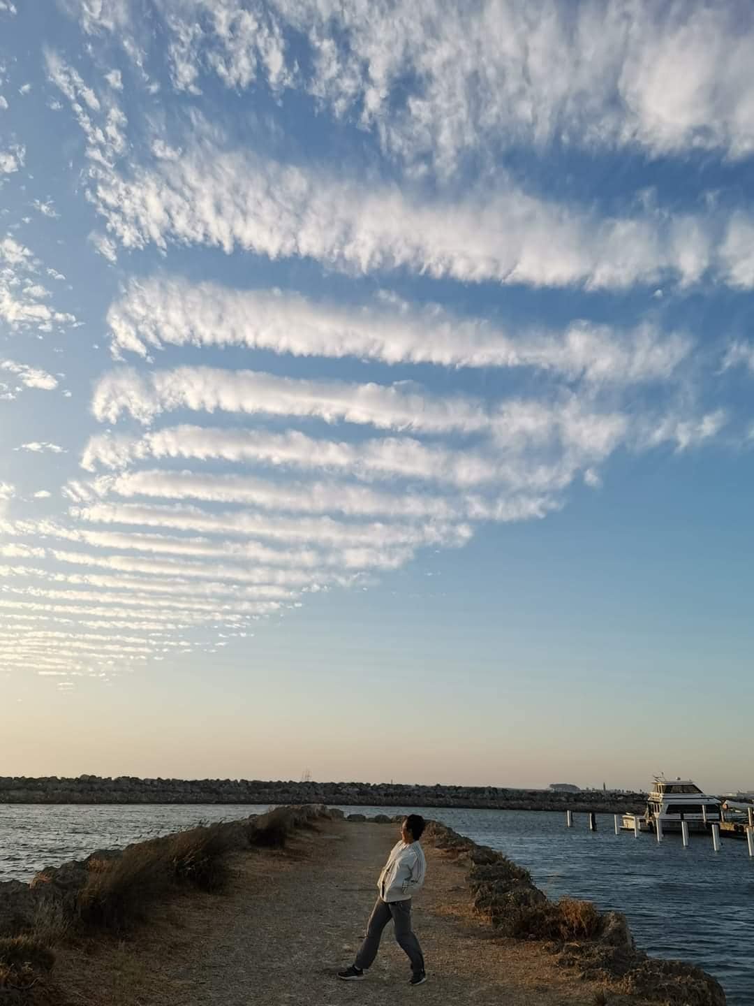 The edge of Challenger harbour that's next to Be Fremantle