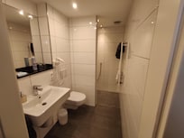 Sehr sauberes Badezimmer