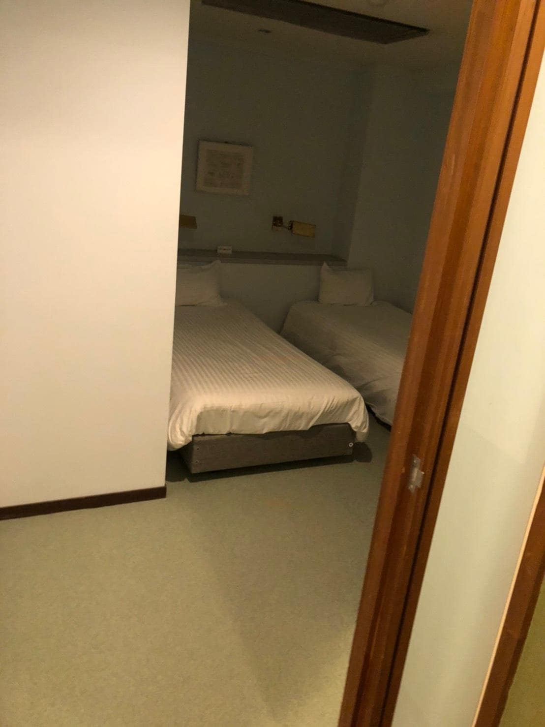 房間2(衛浴在房外)