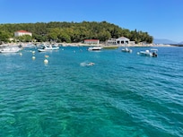 Cove within 5 min walk