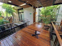 No chairs