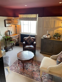 Separate snug lounge near to room for a night cap!