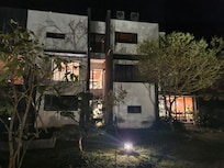夜晚的民宿
