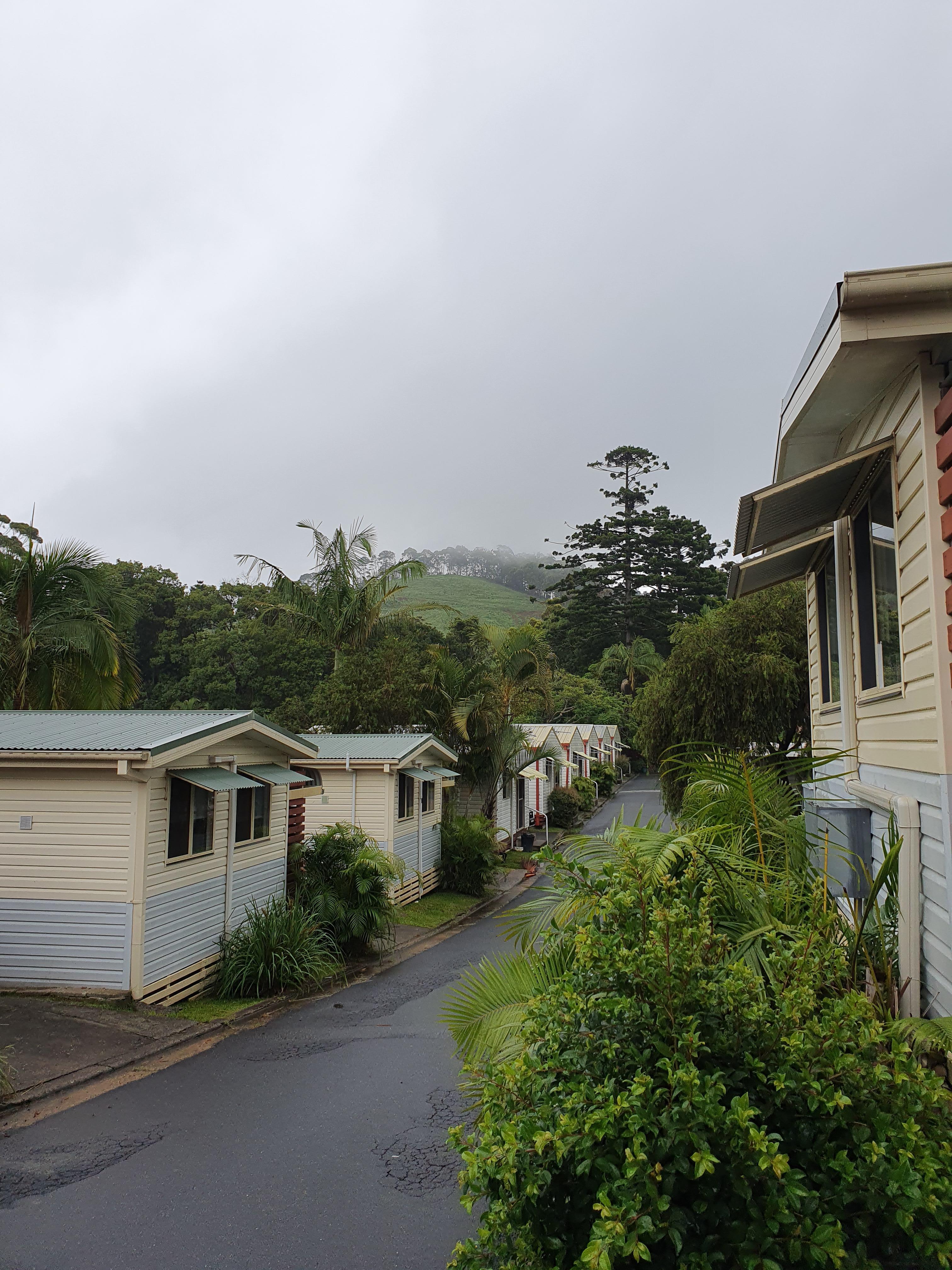 Some of the cabins which appeared to be mostly permanent residents at the complex. 