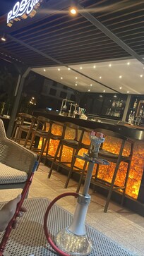 The bar at the back was always available when I wanted it, for drinks and shisha.