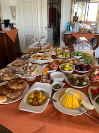 Breakfast