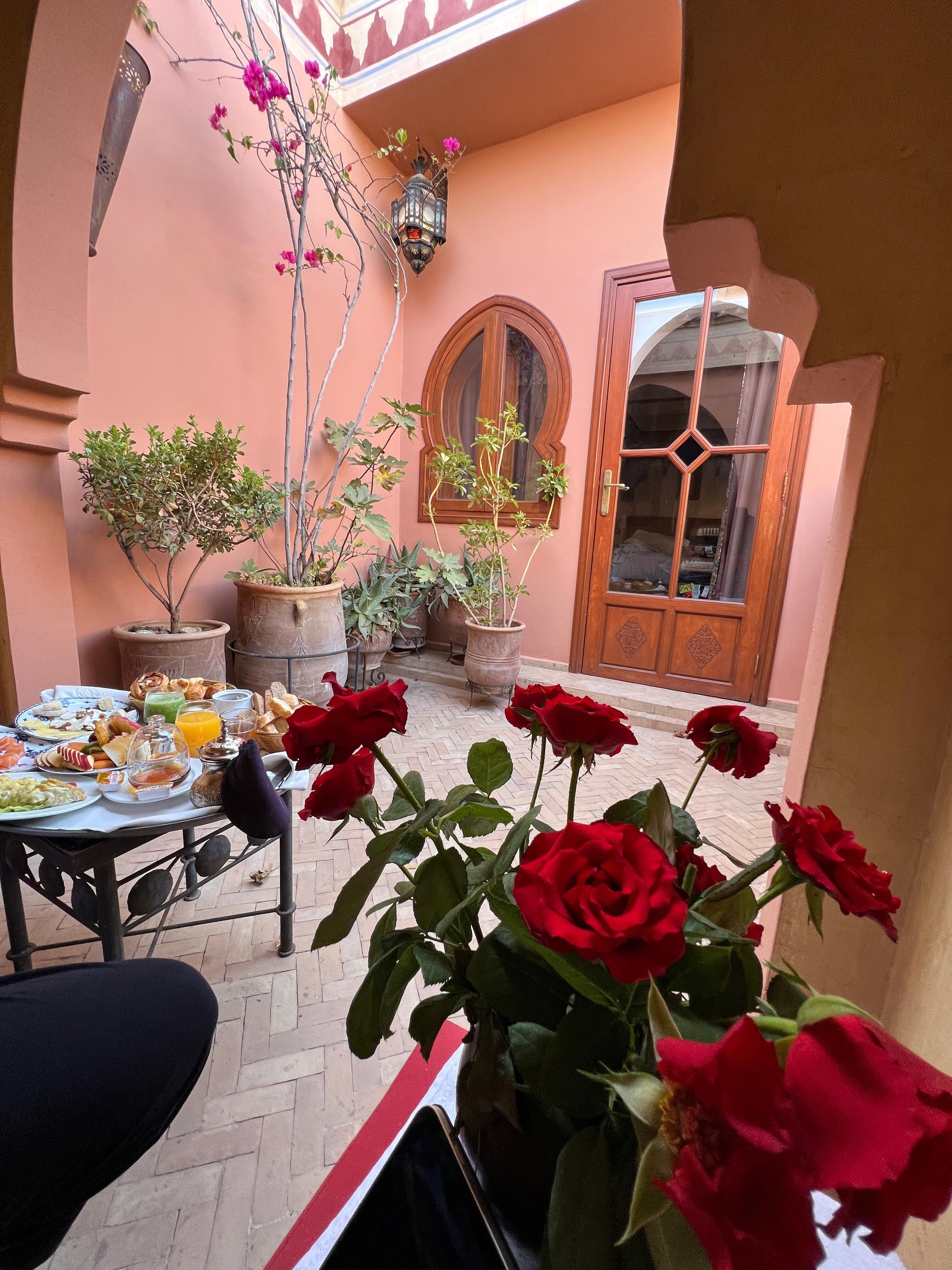 Outdoor private patio