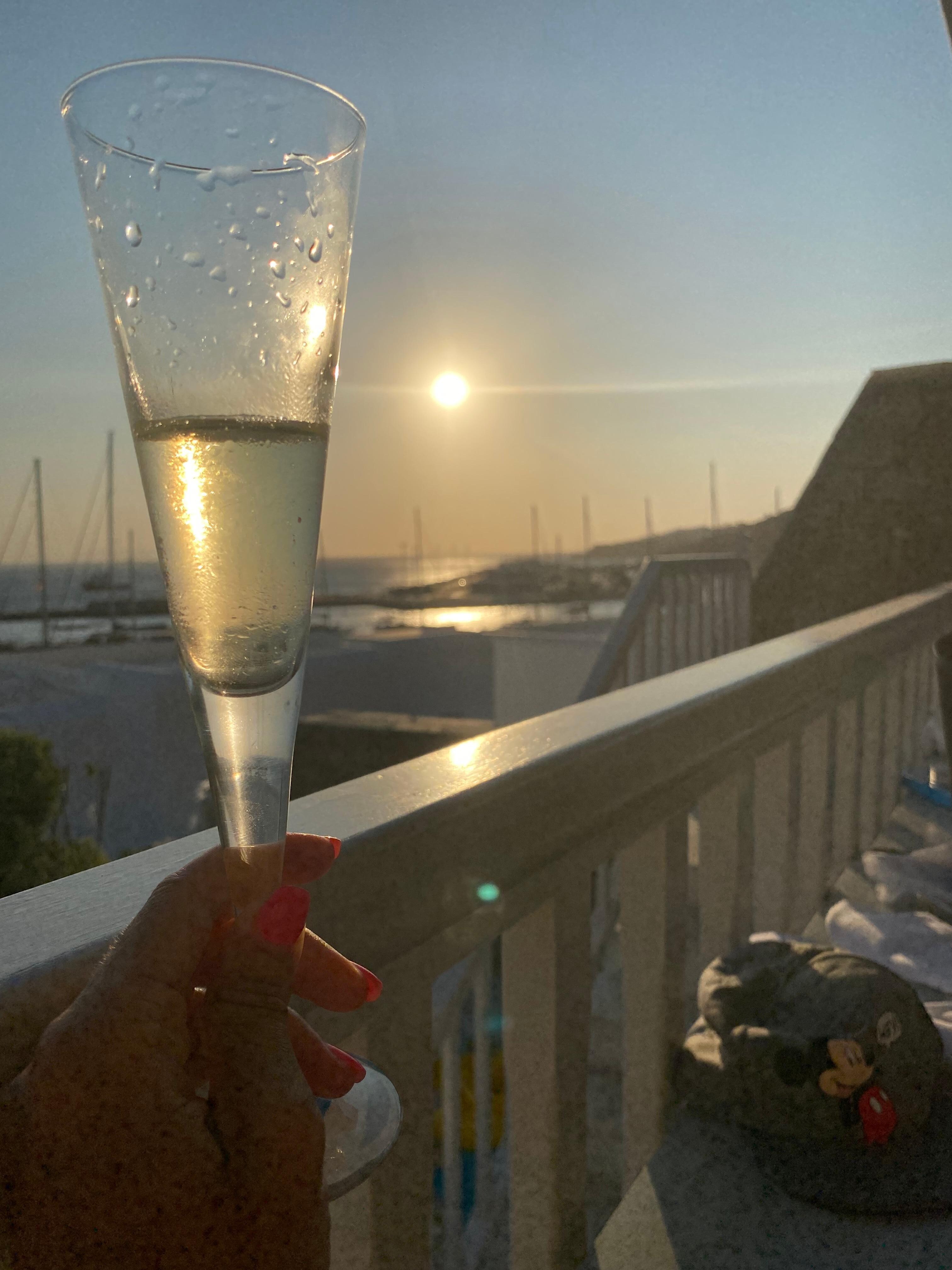 Terrasse above my private pool