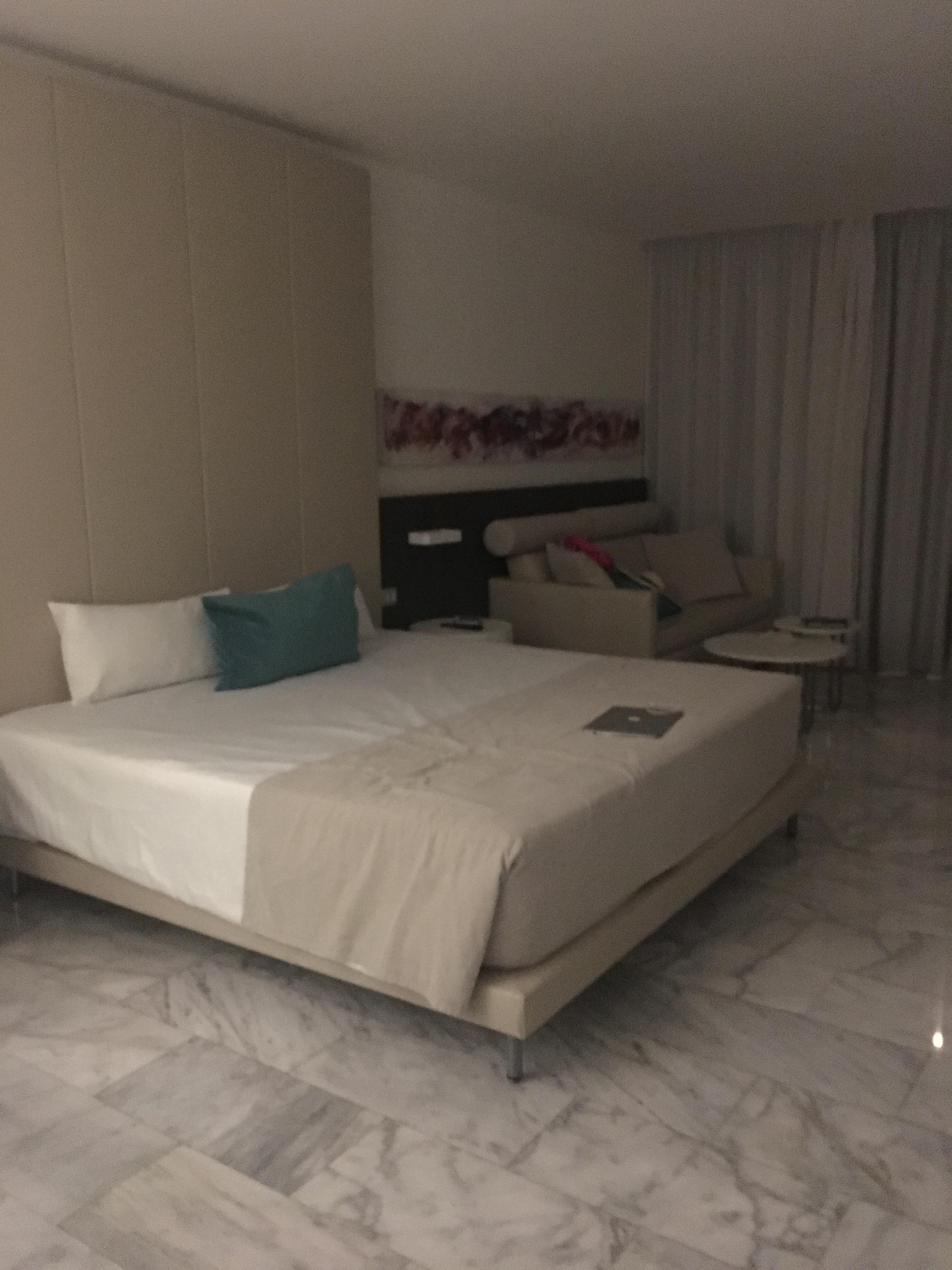 King size bed