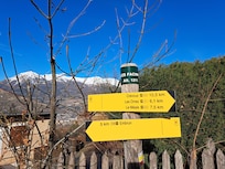 le village de Saint-Sauveur à proximité