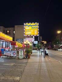 This is where we paid to park through SpotHero which was close to walk to.