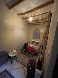 Bedroom with outlets well placed at each side of the bed