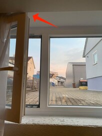 Blick aus Fenster, die nicht weiter aufgeht.
