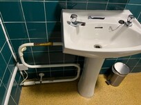 Towel rail too low to be used for bath towels