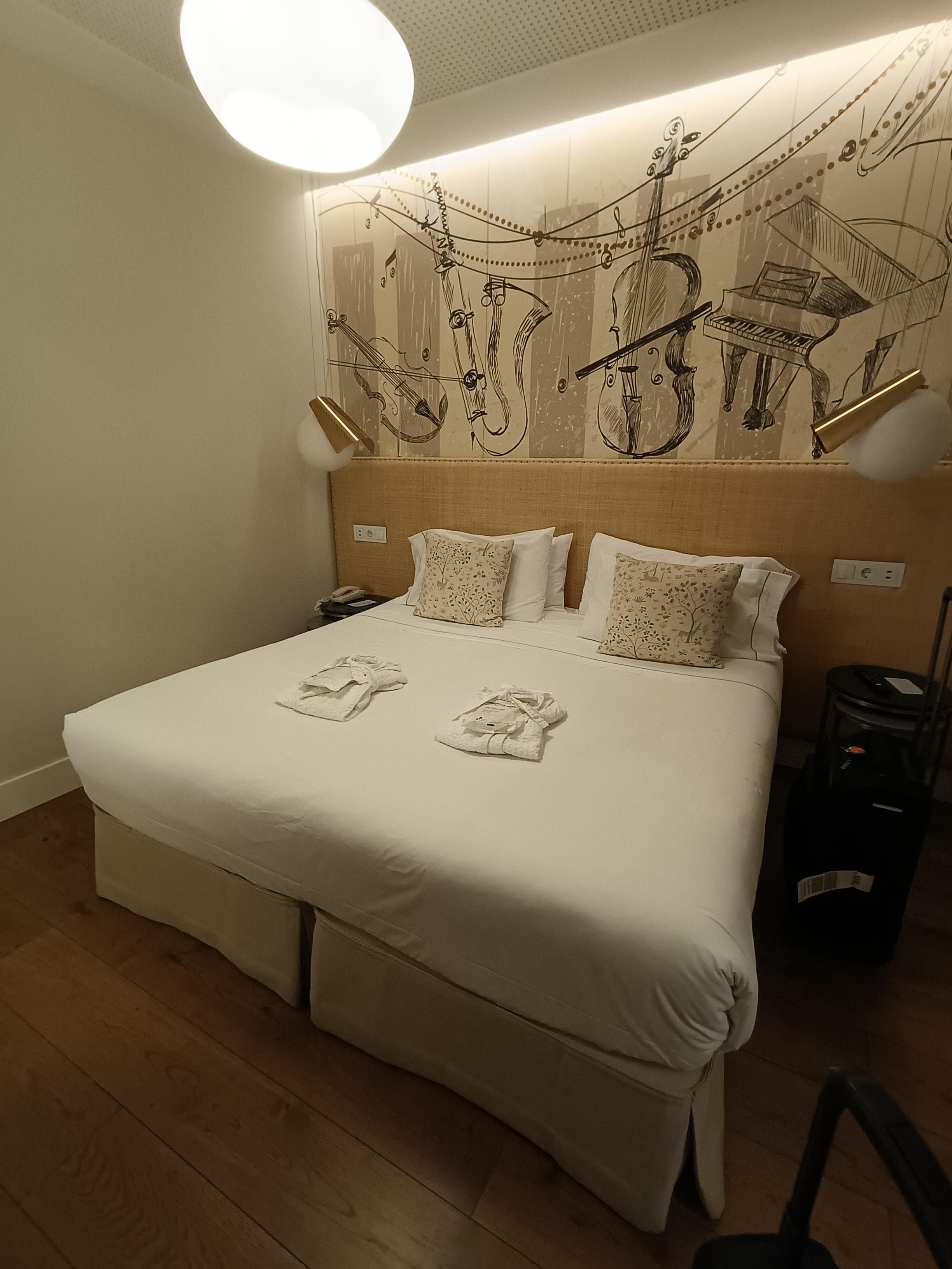 Very clean cosy room 