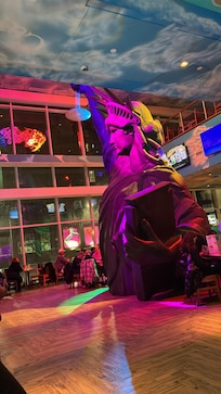 Margaritaville restaurant Statue of Liberty