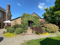 The garden room.
