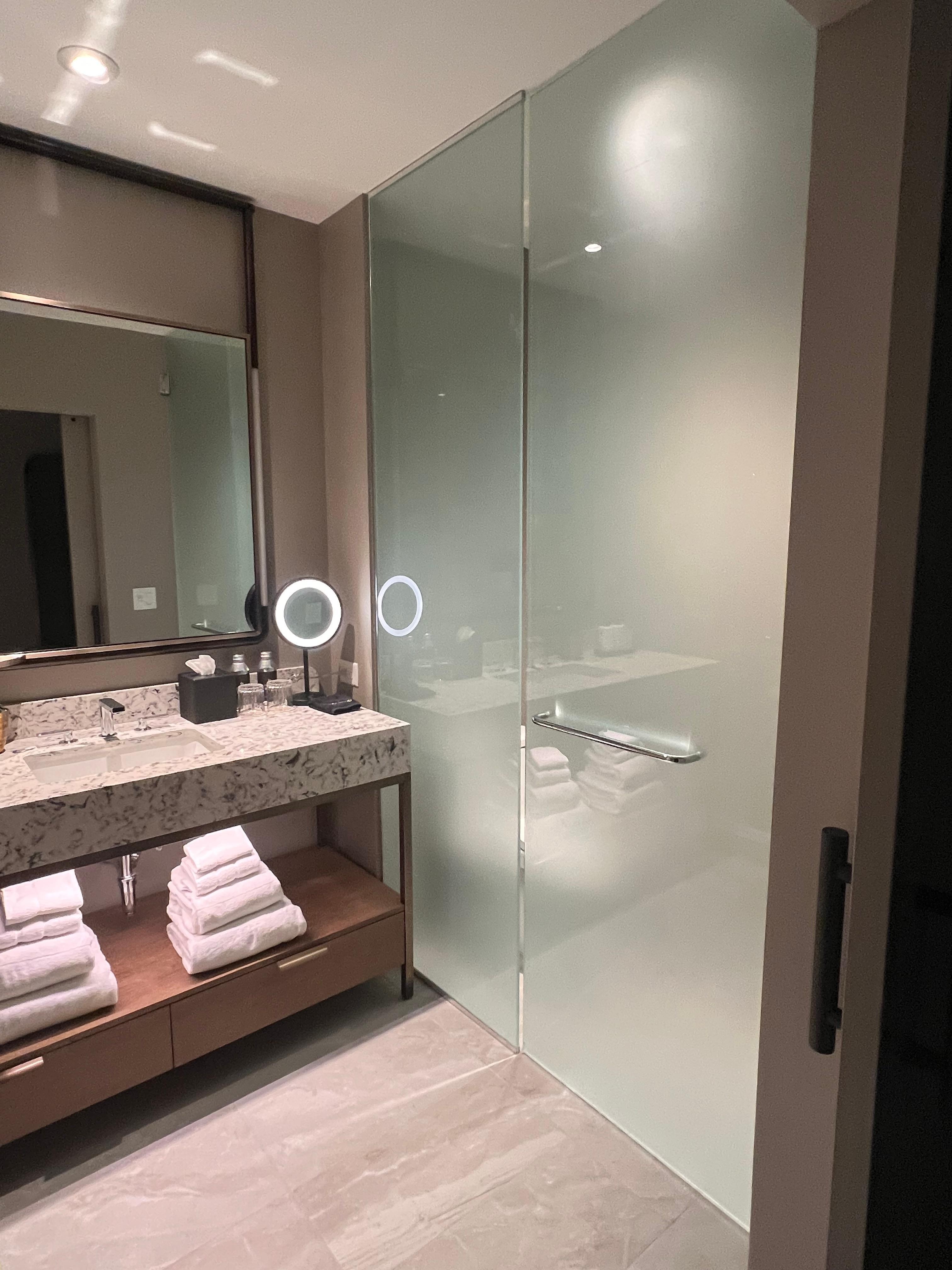 Separate toilet room