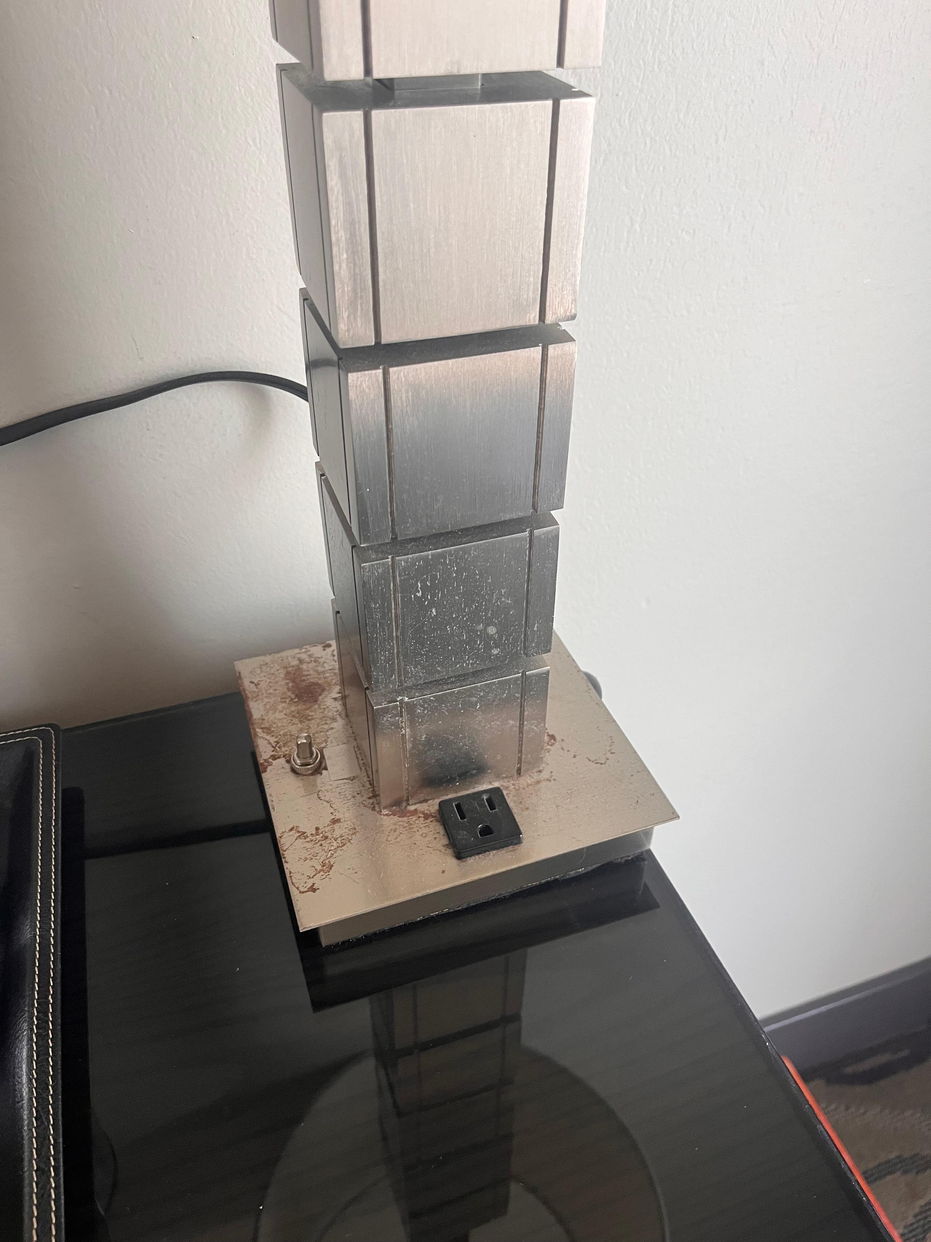 Filthy lamp