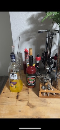 Open bottles alcohol