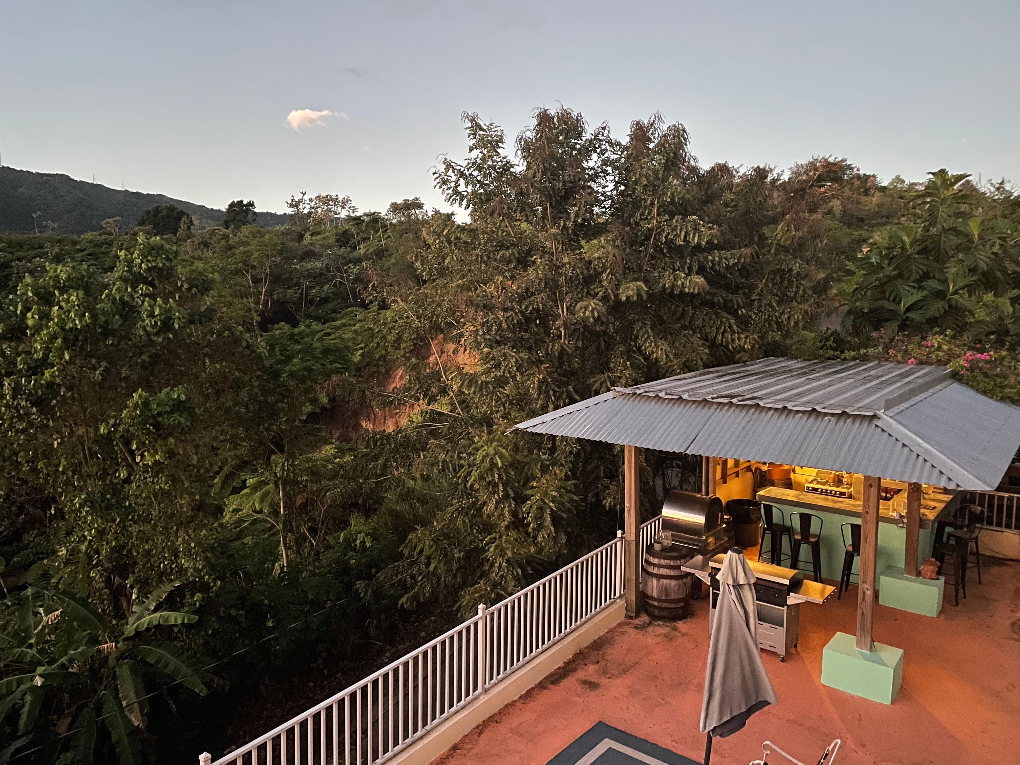 Bar/grill hang out area