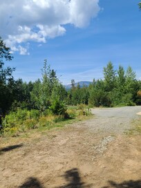 The little road leading to the cabin